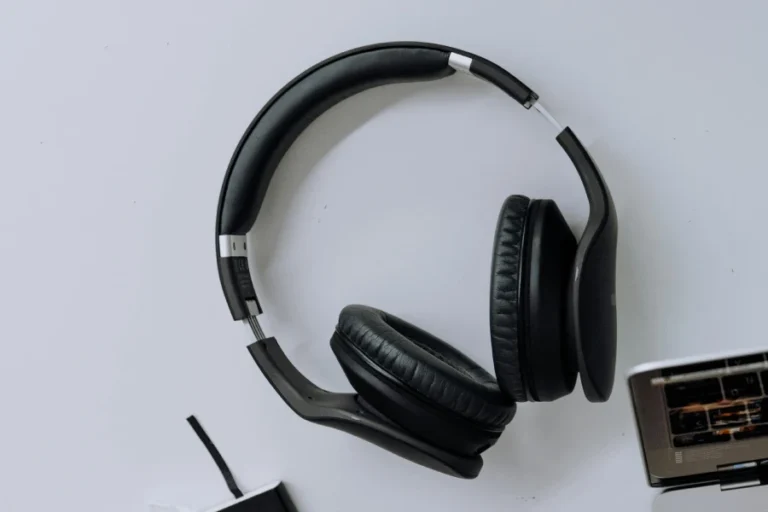 Melhores Headphones Bluetooth com Cancelamento de Ruído em 2024